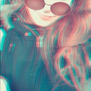 Meet your Posher, Jacqueline